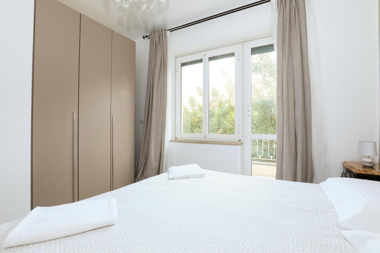 Апартаменты Centro Residenze Domus Sofiae Генуя Экстерьер фото